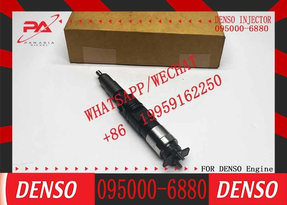 New Fuel Injector 095000-6880/1 095000-8810 RE532216 RE533454 RE546780 SE501934