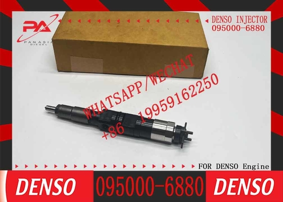 New Fuel Injector 095000-6880/1 095000-8810 RE532216 RE533454 RE546780 SE501934