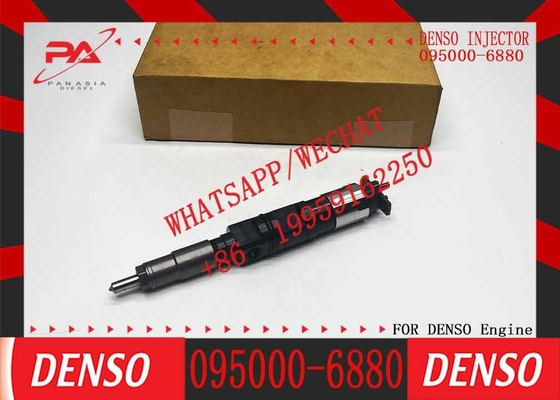 New Fuel Injector 095000-6880/1 095000-8810 RE532216 RE533454 RE546780 SE501934