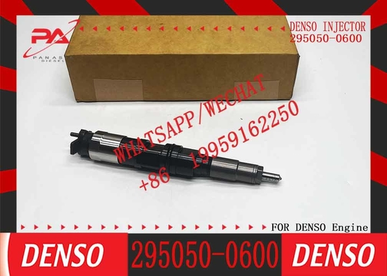 High Quality New Diesel Fuel Injector 295050-0600 Common Rail Fuel Injection Nozzle RE543354