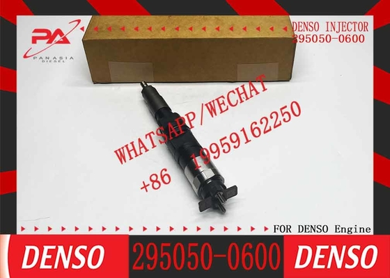 High Quality New Diesel Fuel Injector 295050-0600 Common Rail Fuel Injection Nozzle RE543354