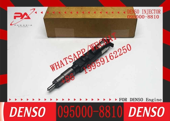 New Fuel Injector 095000-6880/1 095000-8810 RE532216 RE533454 RE546780 SE501934