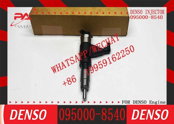 Diesel Fuel Injector 095000-8540 RE541108 095000-8940 RE543266 engine parts