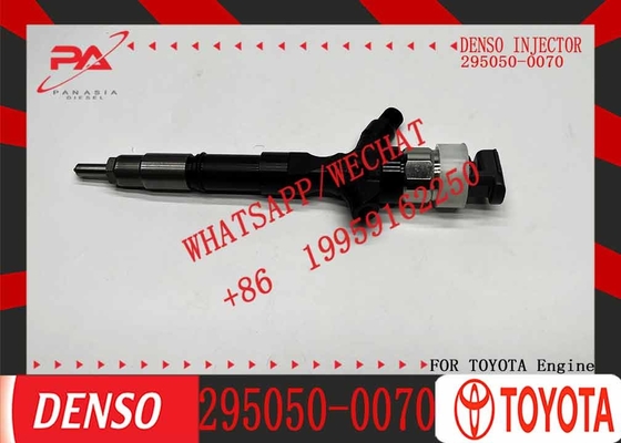 OEM denso common rail injector 23670-39196 295050-0820 295050-0070 for toyota 1kd-ftv euro 4 hiace TOYOTA
