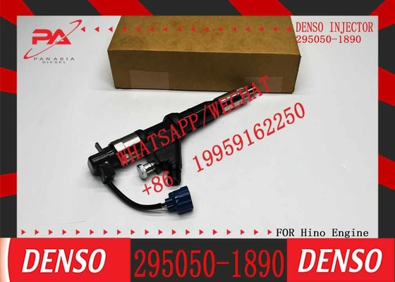 Common rail Injector 295050-1600 295050-1890 095000-5220 095000-5221 fuel injector for HION E13C 700 engine part injecto