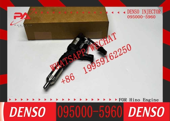 Good Quality Diesel Fuel Injector 095000-5960 095000-5963 23670-E0300 23670-E0301 for TOYOTA Hilux 1KD-FTV Engine
