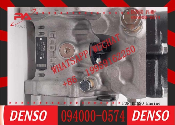 Excavator Engine Parts 6D125 6D125-5 6D125E-5 Fuel Injector Pump 094000-0574 6251-71-1121 6251-71-1120