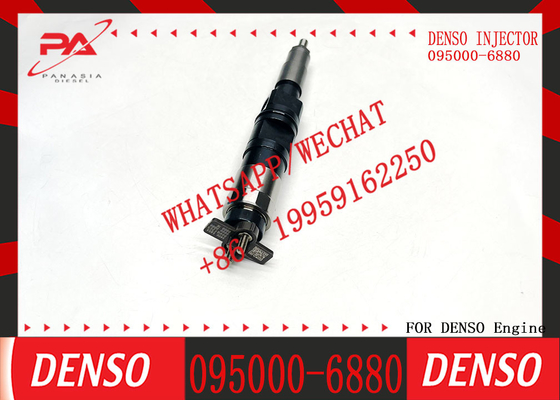 High quality fuel injector 095000-6880  RE546777 RE529149 RE529118 RE529117 RE532216