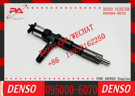 Common Rail Fuel Injector 095000-6070 095000-6640 295050-0720   6251-11-3100