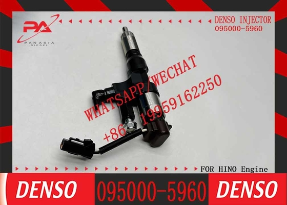 Good Quality Diesel Fuel Injector 095000-5960 095000-5963 23670-E0300 23670-E0301 for TOYOTA Hilux 1KD-FTV Engine