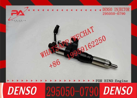 High Quality Fuel injector 295050-0790/295050-0231 Diesel Fuel injector 23670-E0530/23670-E0400 for Nissan truck