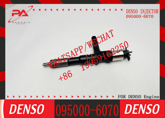 095000-6070 Auto Parts 095000-6070 Common Rail 095000-6120 Diesel Fuel Injector 095000-6120 For KOMATSU 6D140