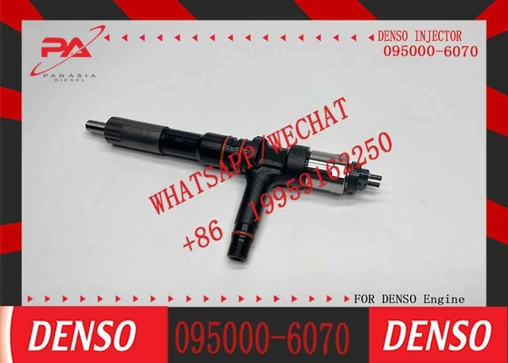 Diesel Common Rail Fuel Injector Model 0950006070/6251-11-3100/095000-6070 for PC350-7 PC400-7
