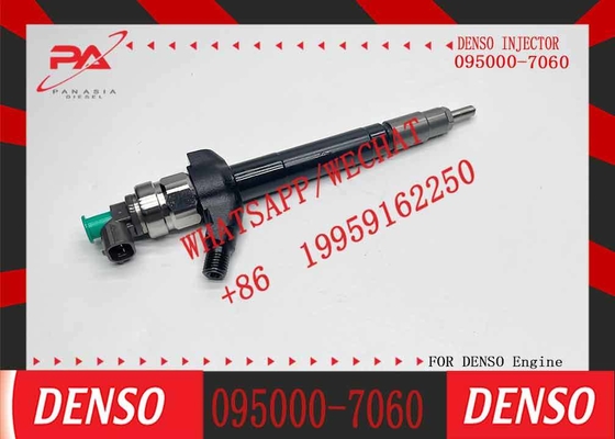 Original Diesel Injector 095000-7060 Common Rail Injector 095000-581# 6C1Q-9K546-BC
